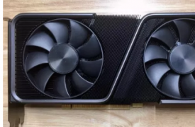 常规的 RTX 3070 Ti 只有 8GB 内存